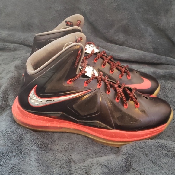 Nike Other - Nike LeBron 10+ Sport Pack 'Pressure'